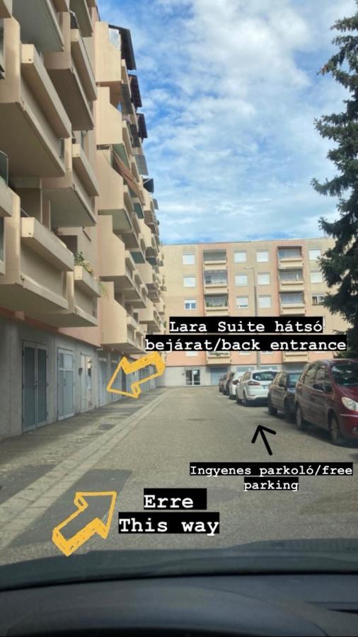Lara Suite Сомбатгей Екстер'єр фото